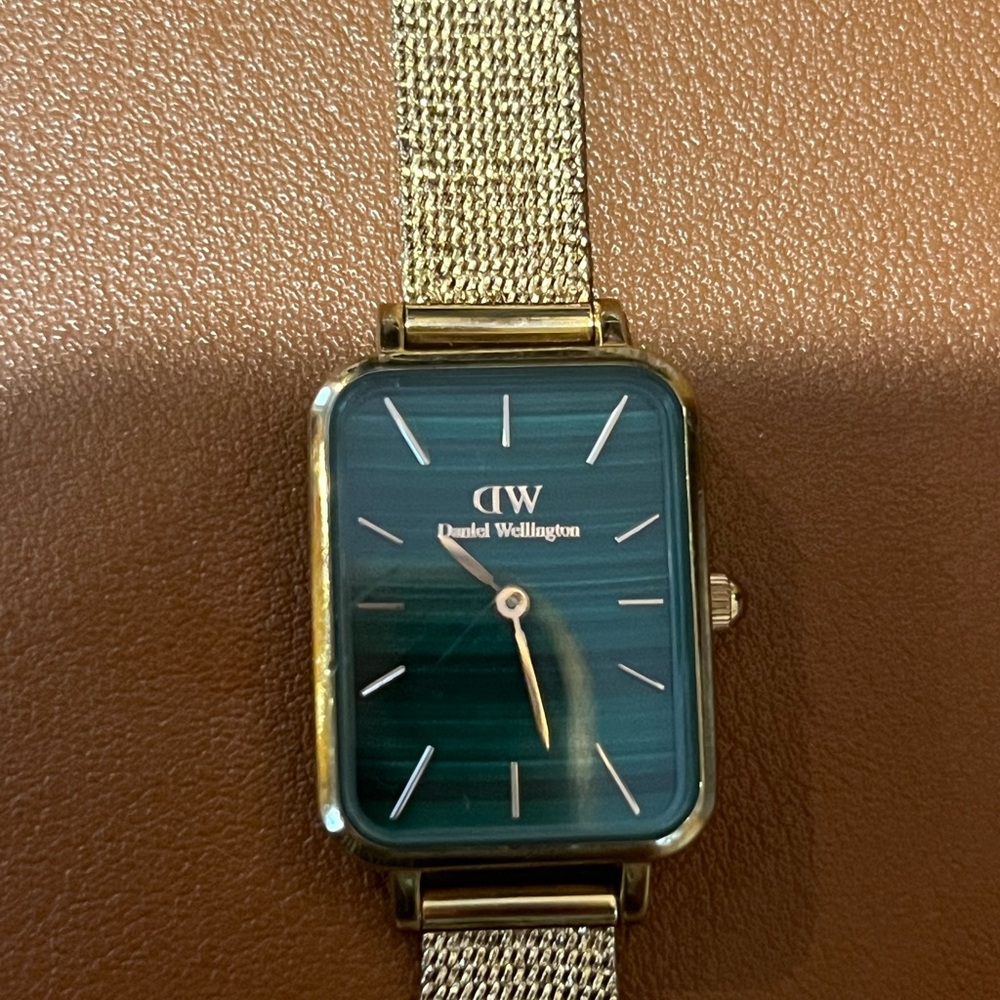 Daniel Wellington Gold Mesh Watch with Teal Dial